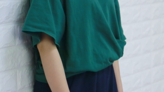 后边撞树对身体好处多，教你正确撞树法，一起看看吧