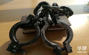 过失伤人致人死亡判多久