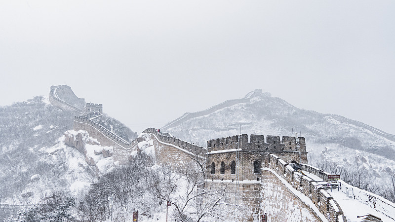 雪后的长城图片下载