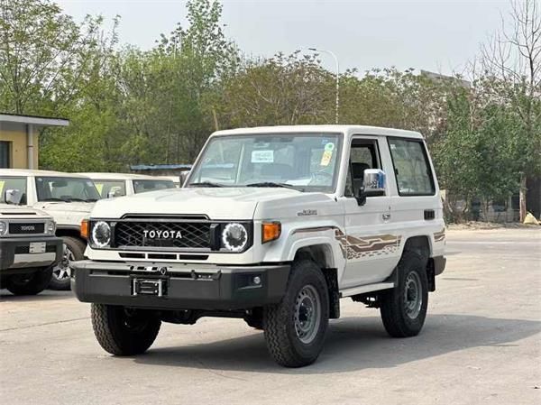 传奇经典,越野瑰宝——2024 款丰田 LC71