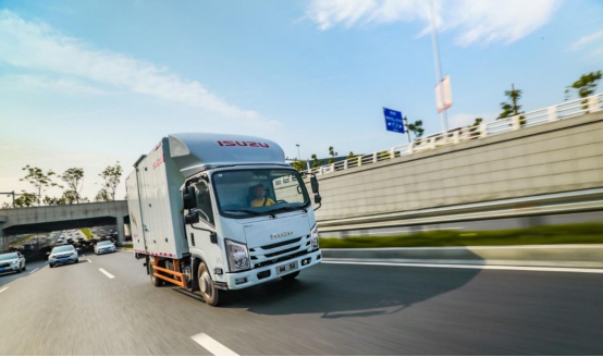 获得用户一致好评的江西五十铃翼放轻卡，究竟有什么魅力？