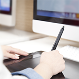 外字の使用（作成）に迫られている者です。そのために、グリフウィキ（）を利用させていただき、なるべく手間をかけずに外字を利用していきたいと思っています。 ただ、このサイトの作成された外字は「明朝体」のみ公開されていて、必要としているゴシック体がないのです。
ただ、単語の編集タブがあり、そこには「ゴシック」ボタンが有りそのボタンを押すと、確かにゴシック...