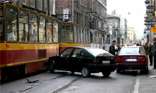 交通事故责任方不理我怎么办