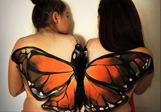 逆天人体彩绘将美女与自然融为一体 超强伪装考验你眼力