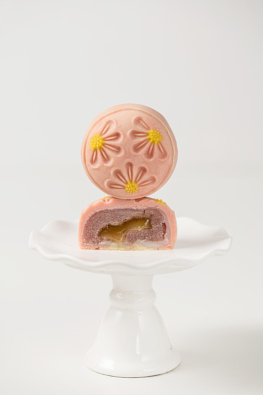 流心月饼切面图片下载