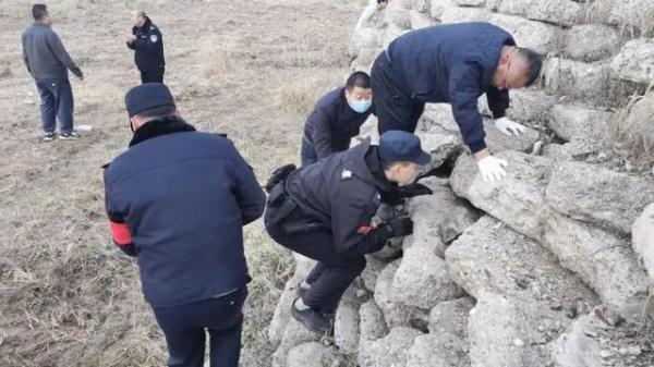 内蒙古一金店被盗案更多细节披露，300余万元黄金饰品一夜间被盗走藏匿