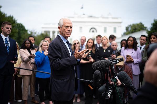 媒体人：特朗普在准备关税B计划 两步走应对法律挑战