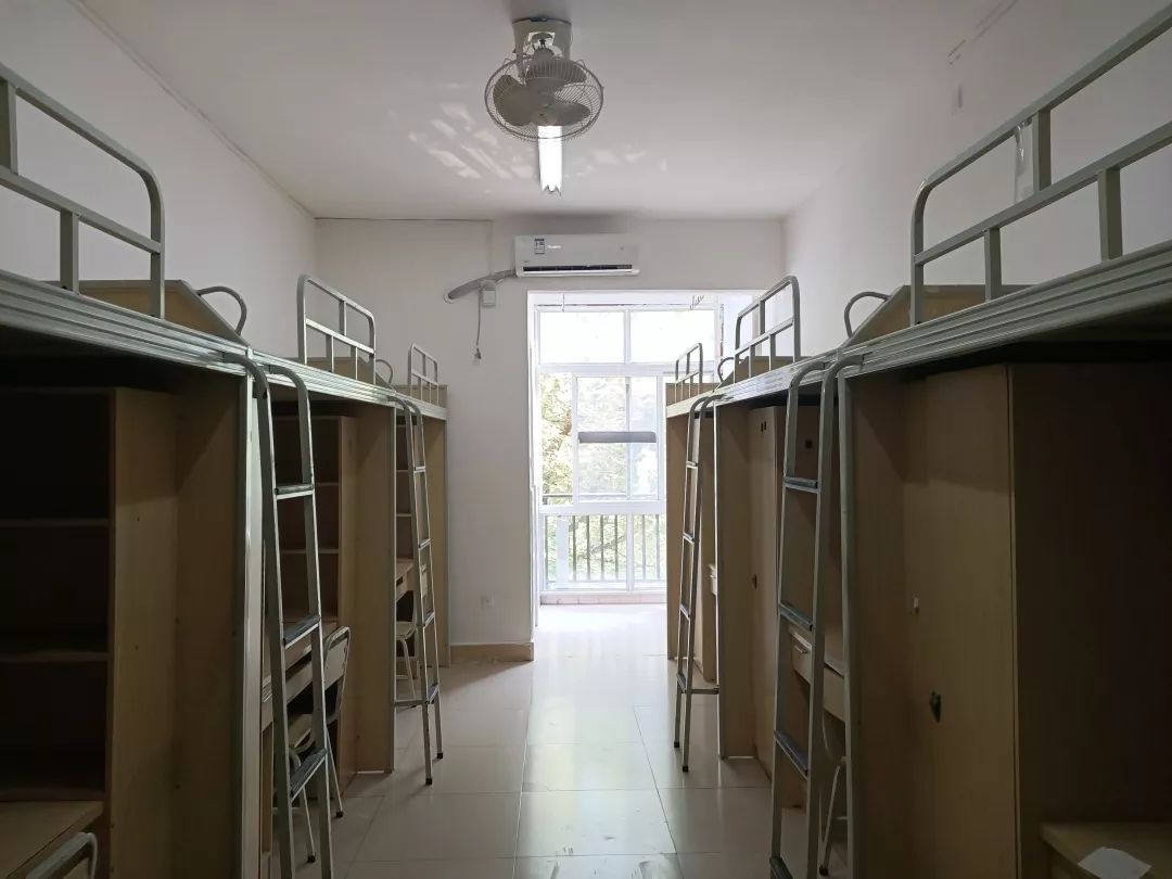 西华师范大学宿舍条件怎么样,有空调吗(含宿舍图片)