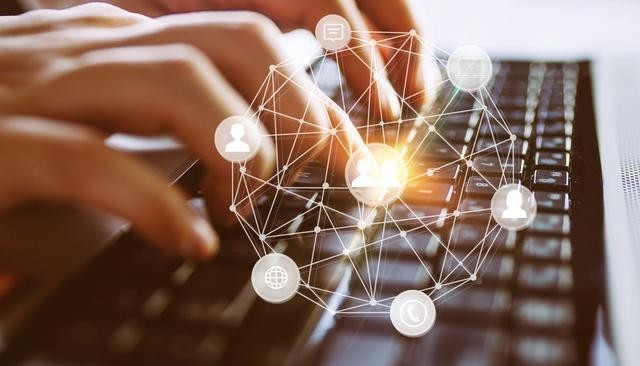 个人信息保护法今起实施 找到平衡当好“守门员”