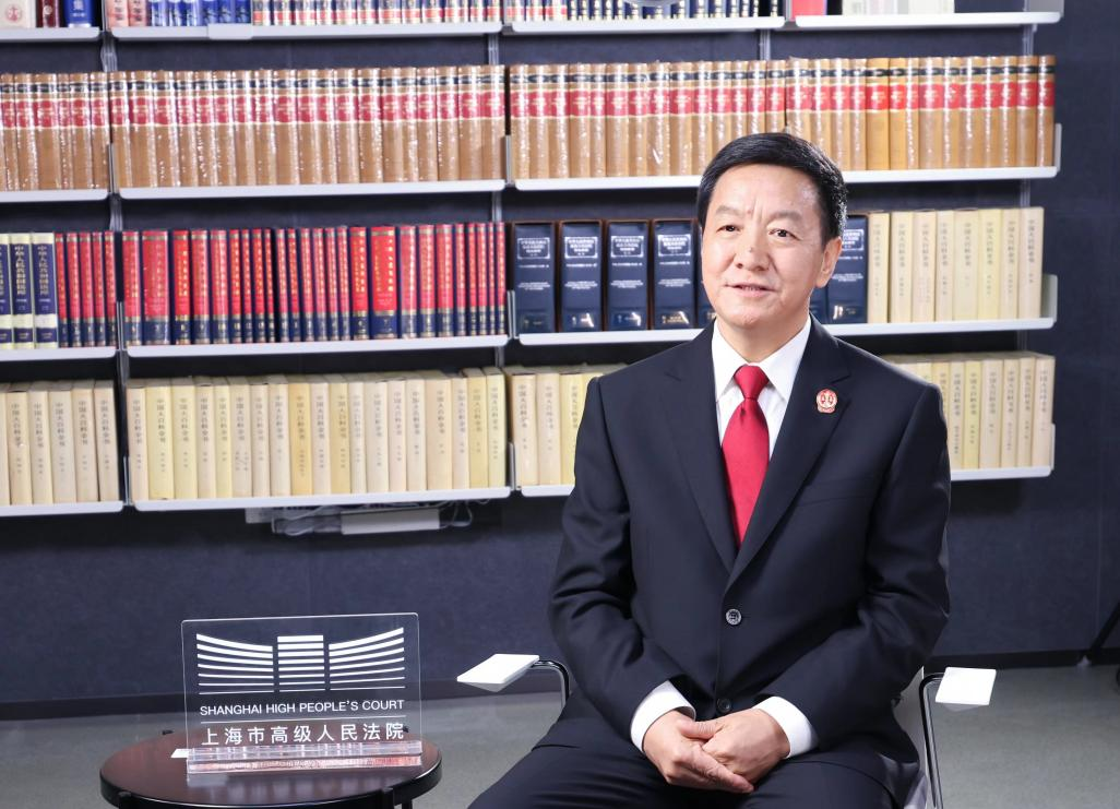 全国人大代表，上海市高级人民法院党组书记、院长贾宇