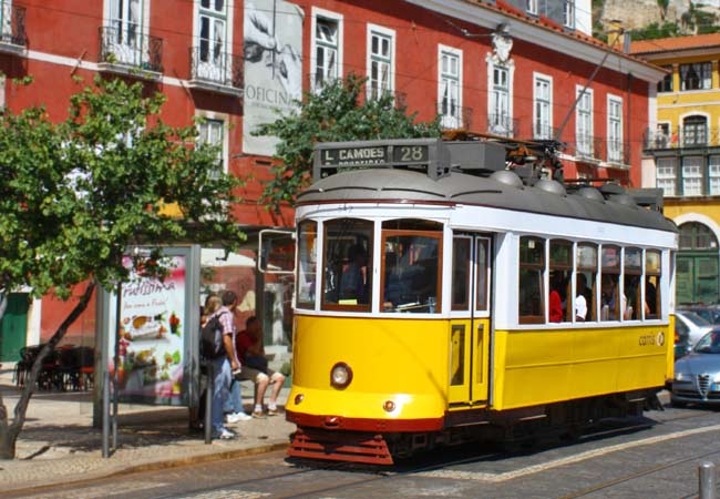 E28 tram Lisbon
