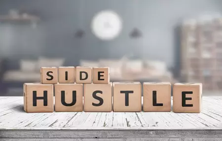 How to Start a Side Hustle with No Money