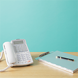 イオン銀行のカスタマーセンターに電話（問い合わせ）したことがある人はいませんか？ 先週の土曜日から１０回以上かけていますが、回線が込み合っているばかりでまったくつながりません。
気長にかけ続けるしかないのでしょうか？