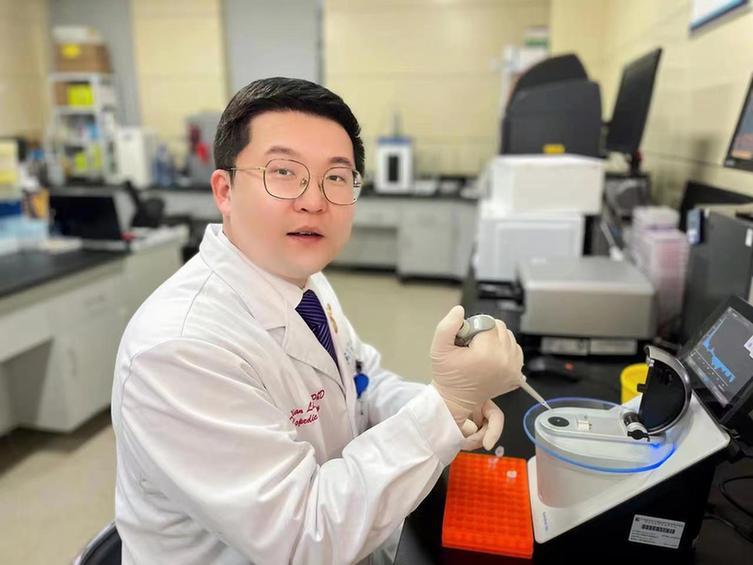 微视频丨【奋斗者 正青春㊷】李记天:传承医者仁心 创新造福百姓