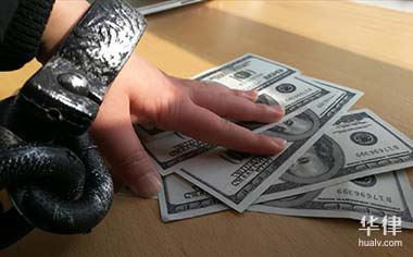 带凶器盗窃算抢劫吗