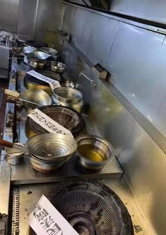 深圳这家“小辣椒”被罚！住宅大厦内私设烟道，法庭出手：封了