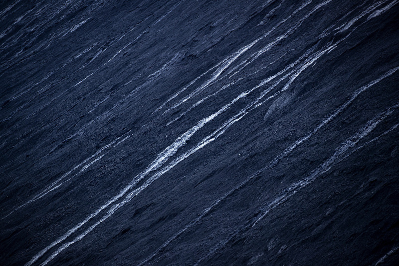 一堆煤渣图片下载