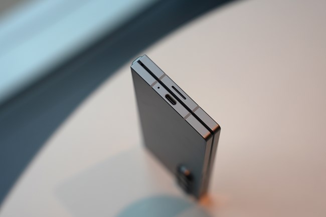 智能AI 轻薄身姿 三星Galaxy Z Fold6评测