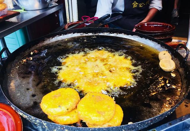 必看!刷过100篇“青岩古镇逛吃指南”,我却只收藏了这一篇!