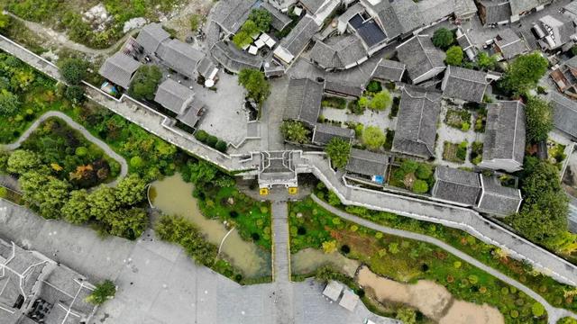 必看!刷过100篇“青岩古镇逛吃指南”,我却只收藏了这一篇!